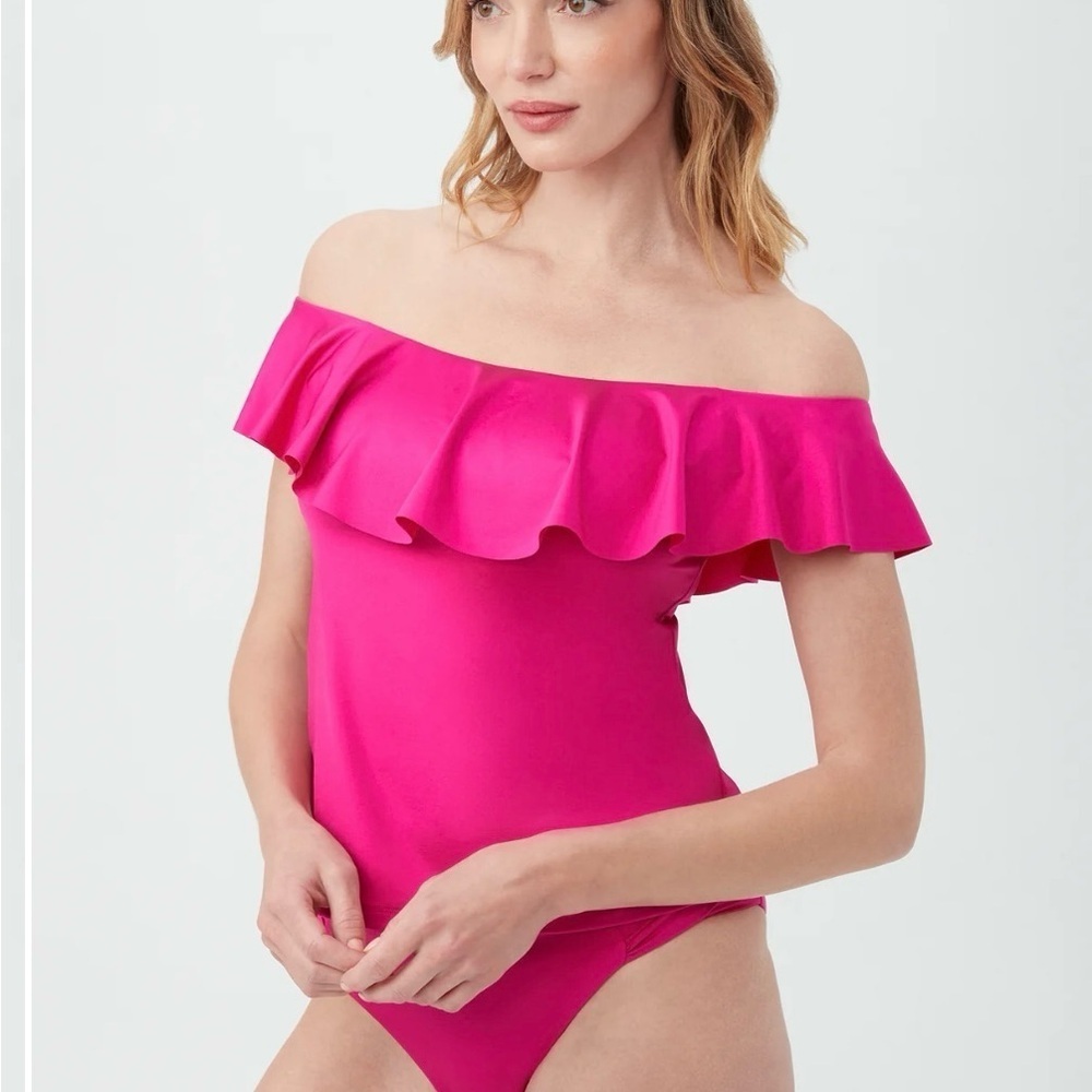 NWT Trina Turk
Women's Monaco Ruffled Off-The-Shoulder Tankini Top size 12 - Picture 2 of 6